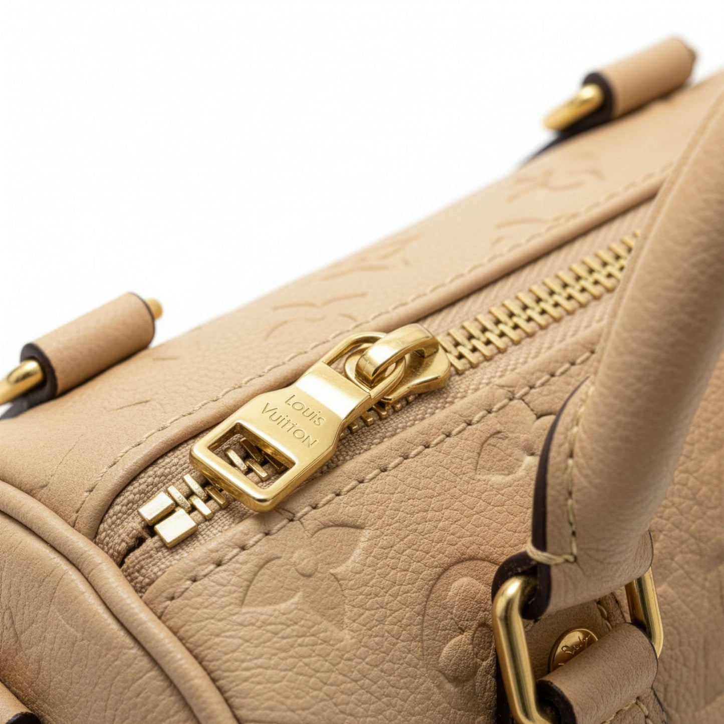 Sac Capri Nude — détail quincaillerie dorée — Beauty Store Maroc