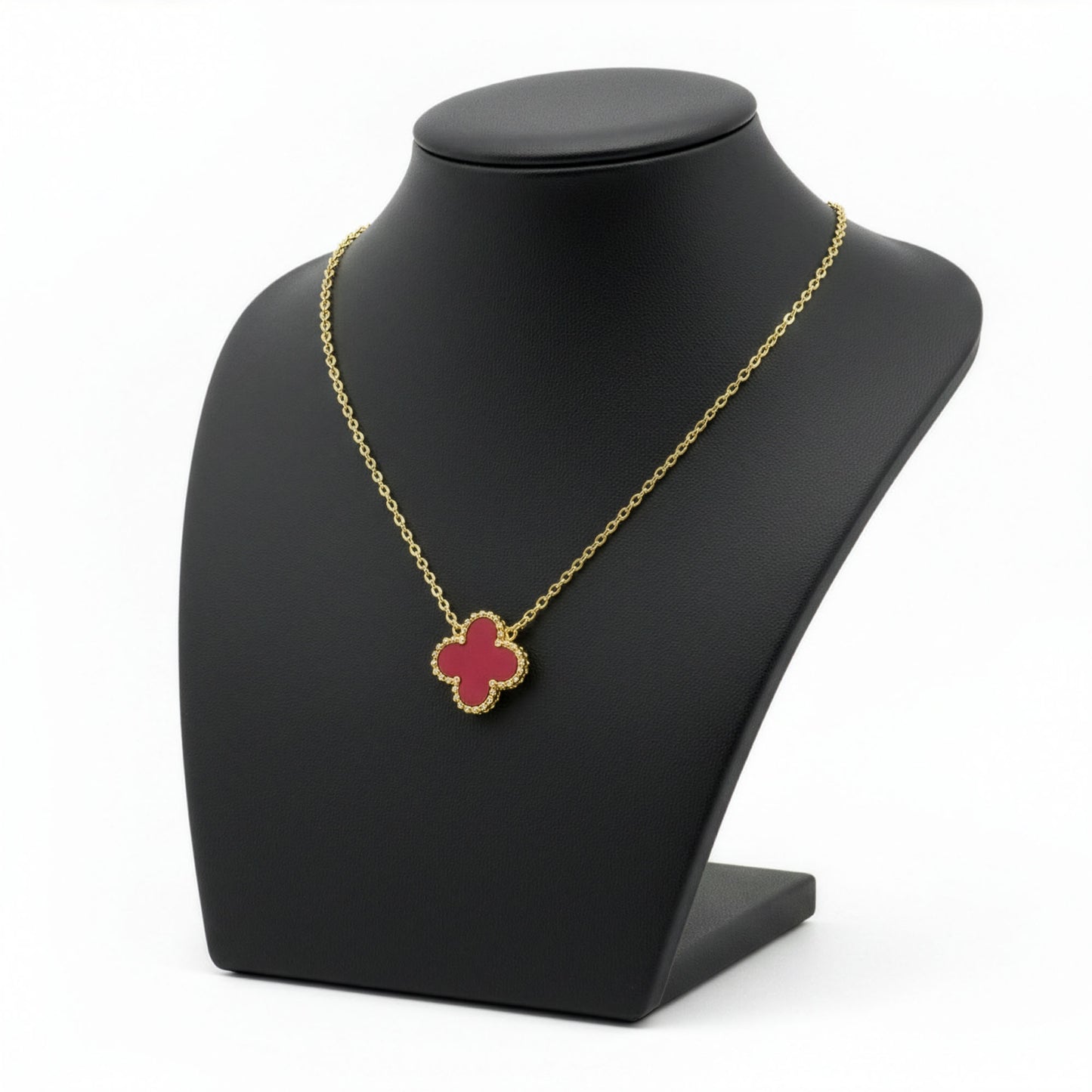 Collier Trèfle Vermeil trois quarts buste noir chaîne fine acier doré — Beauty Store Maroc