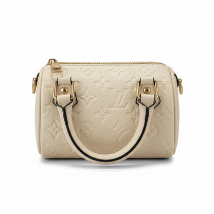Sac Capri Ivoire — vue trois-quarts face, embossage ivoire visible — Beauty Store Maroc