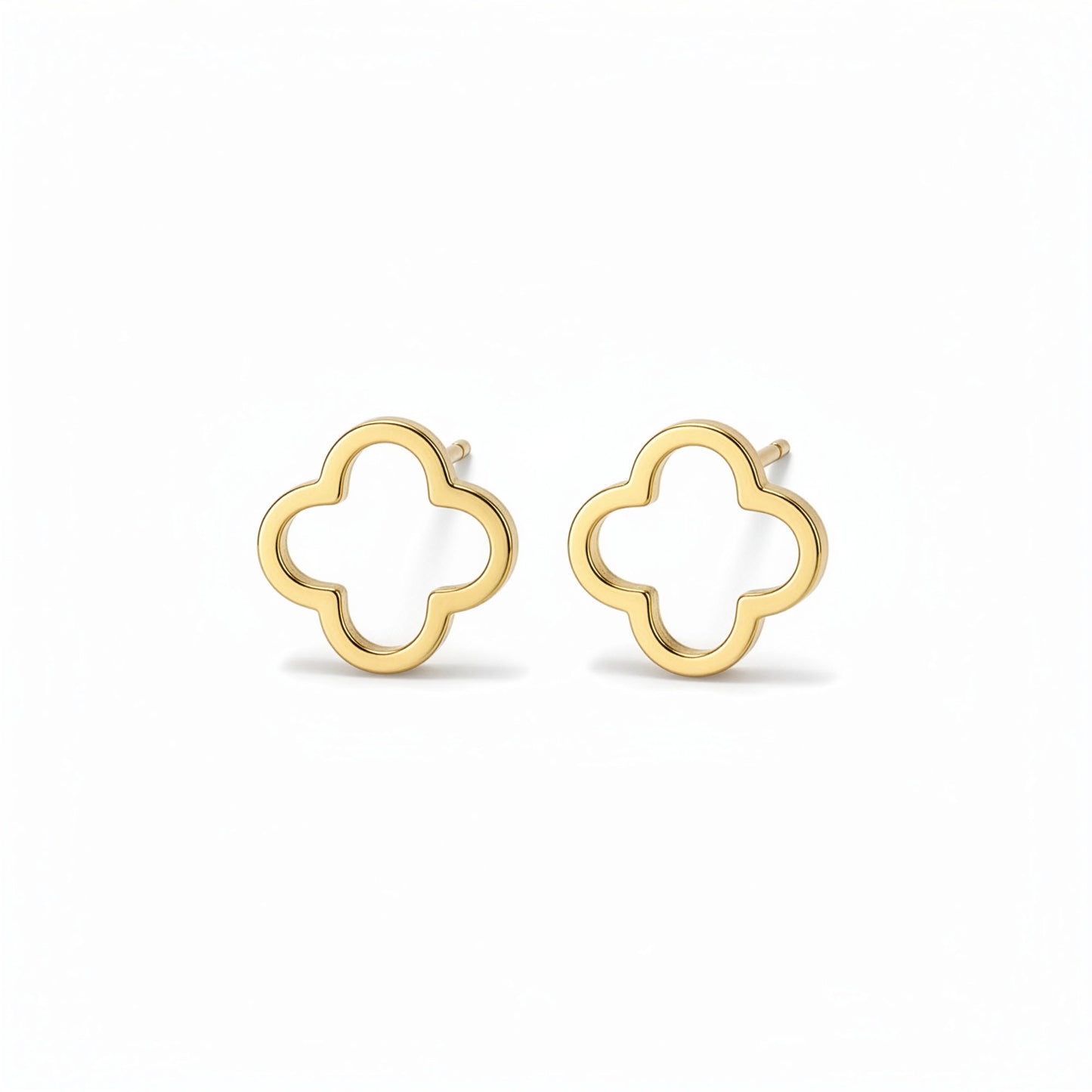 Boucles Trèfle Cascade clous dorés — motif trèfle quatre feuilles ajouré | Beauty Store Maroc