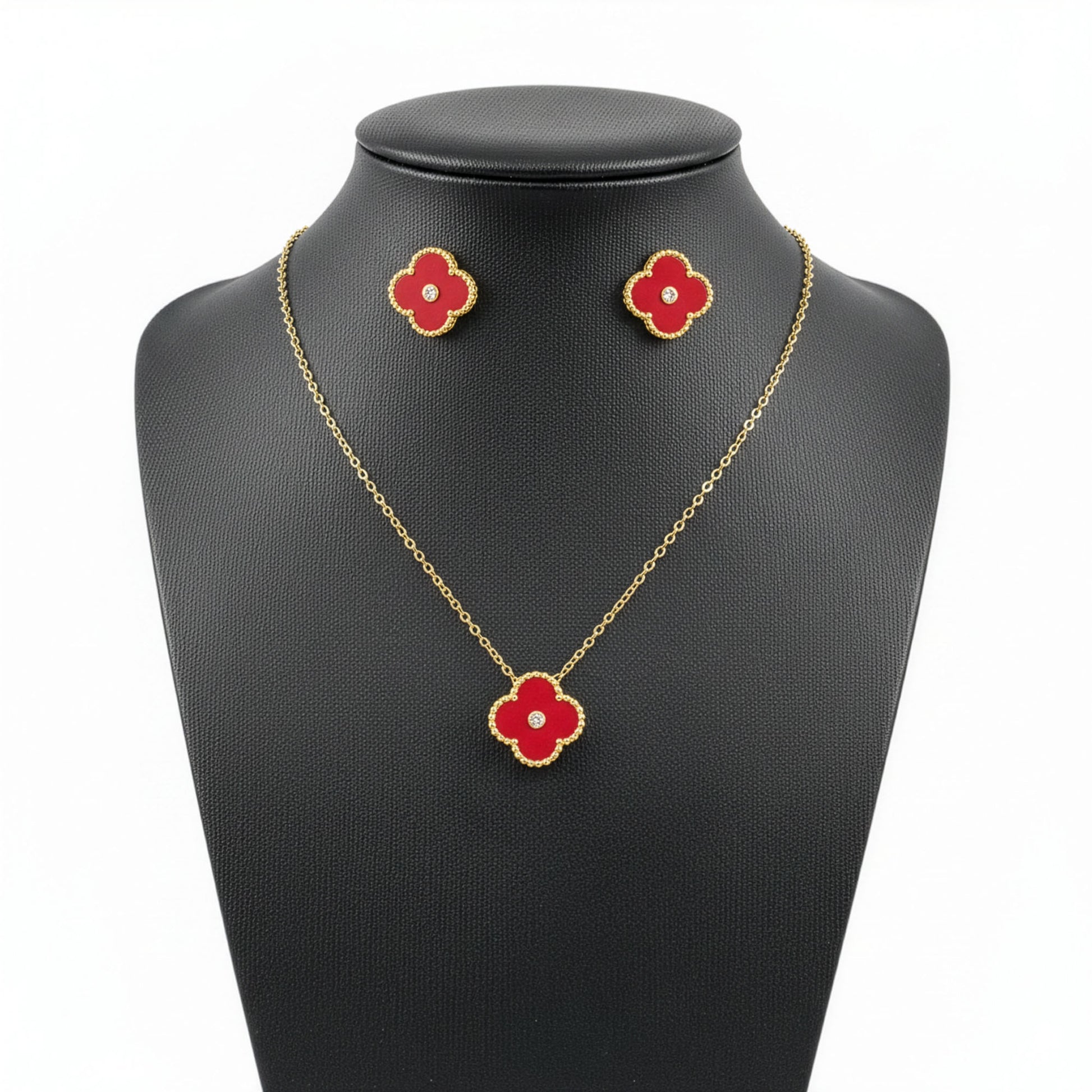 Set Trèfle Lumière Vermeil buste fond blanc collier boucles rouge cristal doré — Beauty Store Maroc
