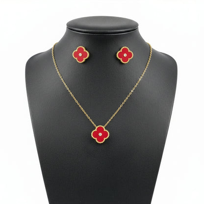 Set Trèfle Lumière Vermeil buste fond blanc collier boucles rouge cristal doré — Beauty Store Maroc