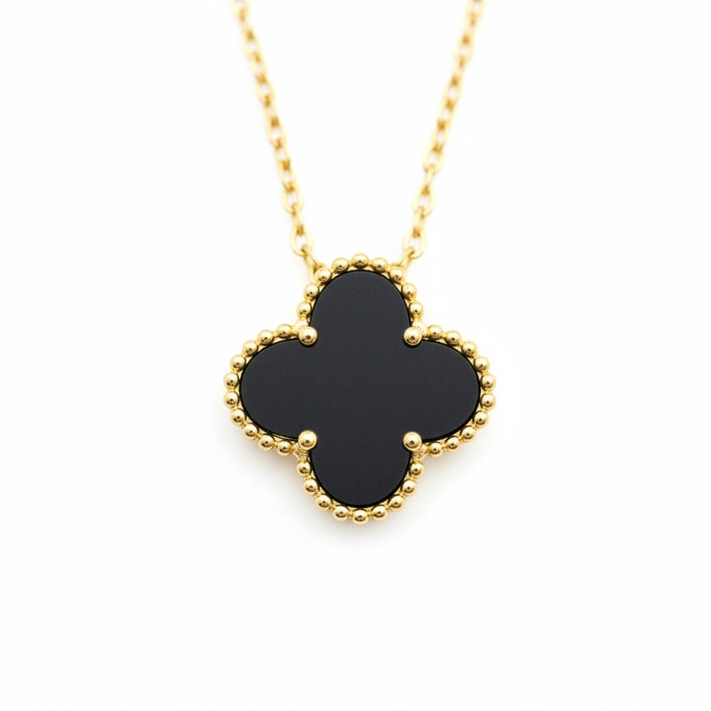 Collier Trèfle Onyx flatlay chaîne dorée 45cm pendentif onyx centré — Beauty Store Maroc