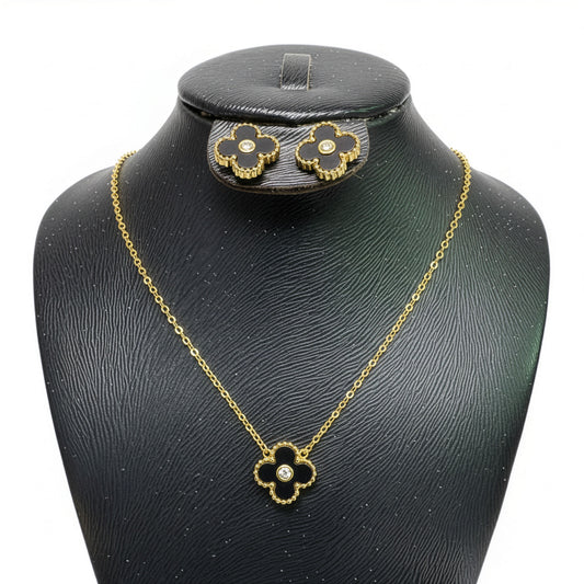 Set Trèfle Lumière Onyx collier et boucles cristal doré sur buste noir — Beauty Store Maroc