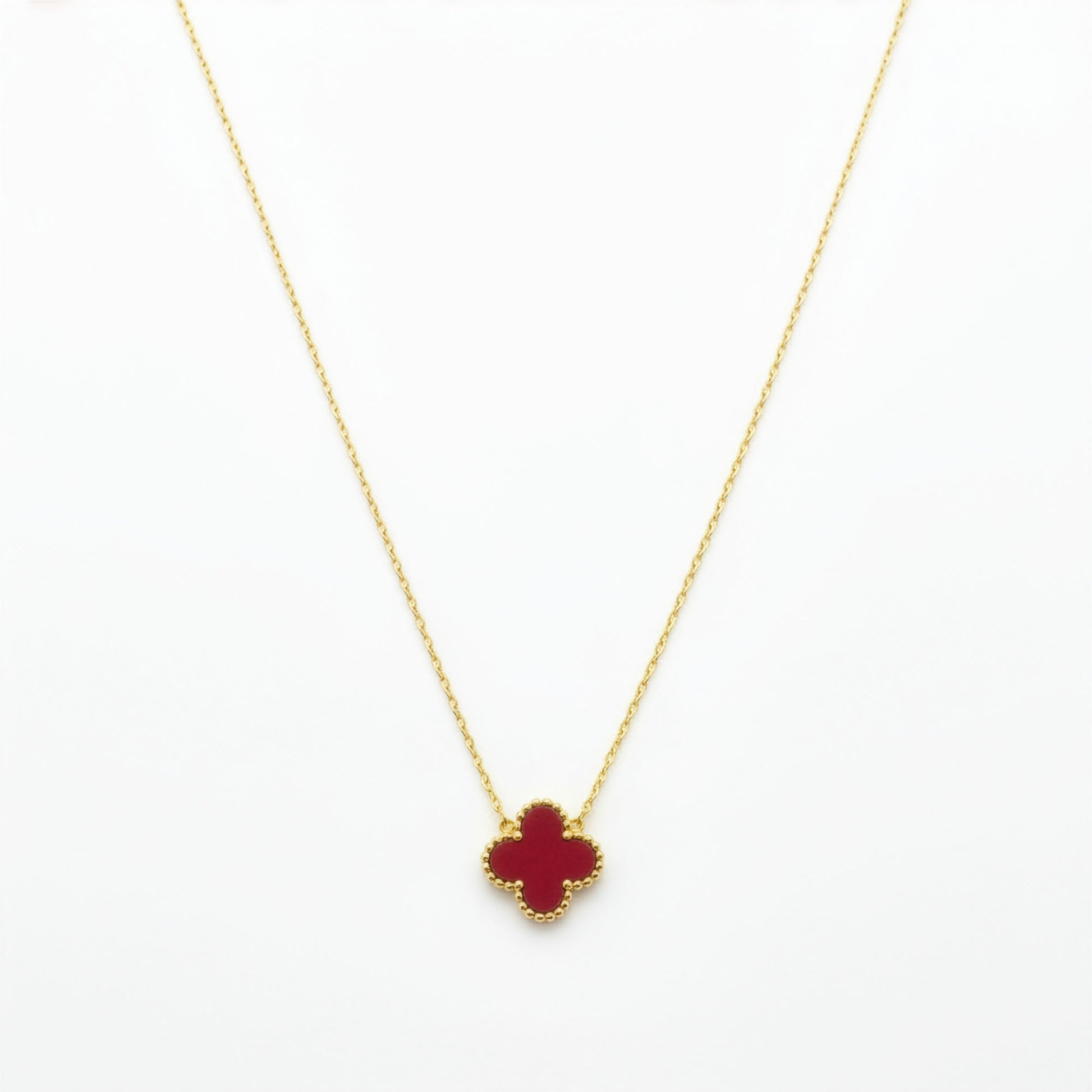 Collier Trèfle Vermeil macro pendentif rouge vermeil bordure milgrain dorée — Beauty Store Maroc